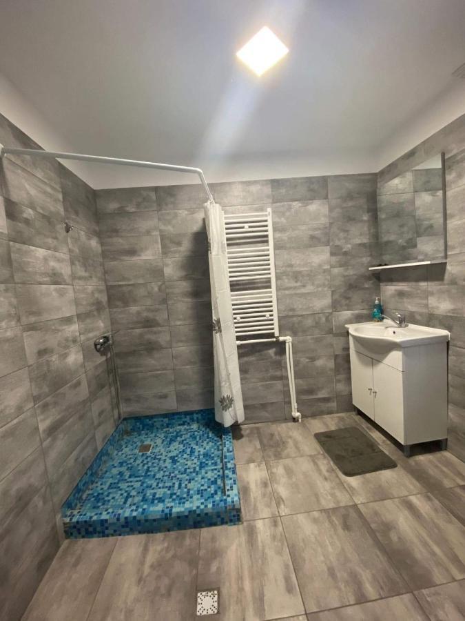 Casa Rool Hotel Turda Eksteriør billede